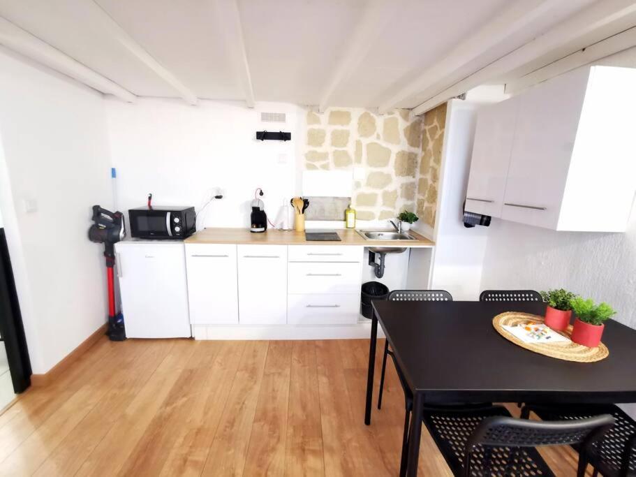 Centre Ville Montpellier - Appartement Au Coeur De L'Ecusson מראה חיצוני תמונה